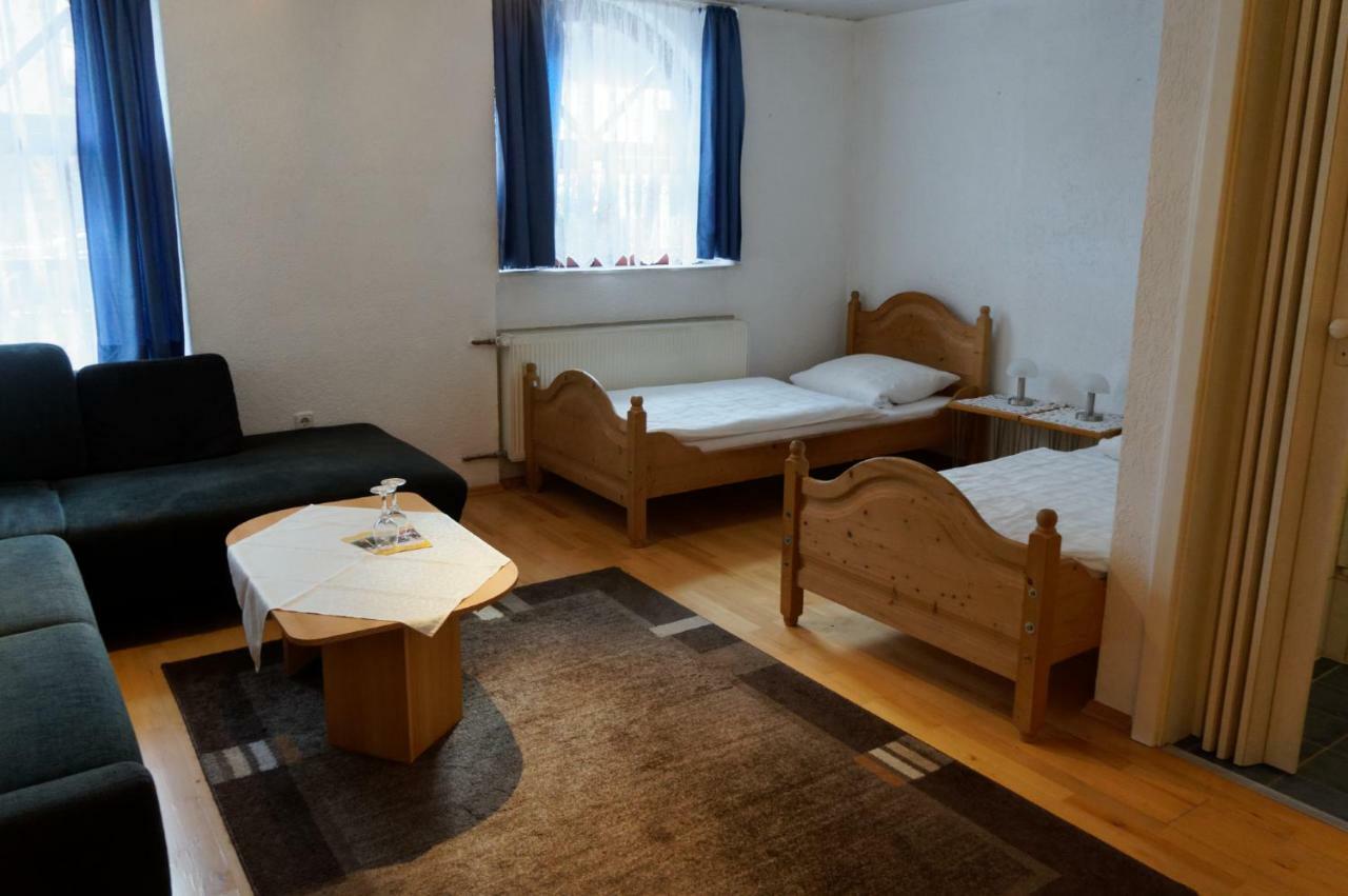 Pension Burger B&B Weibersbrunn Eksteriør billede